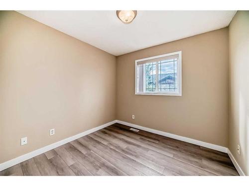 99 Panatella Park Nw, Calgary, AB - Indoor Photo Showing Other Room