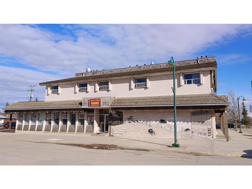 9807 100 Street, Sexsmith, AB 