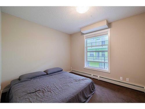 302-1740 9 Street Nw, Calgary, AB - Indoor Photo Showing Bedroom