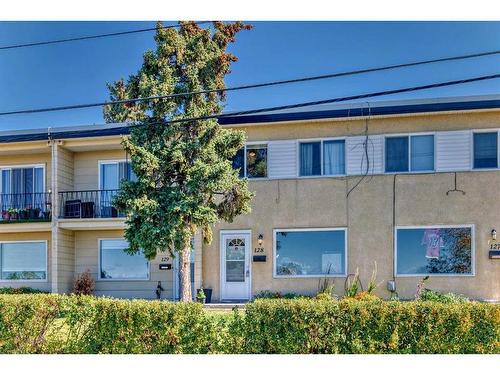 128-2211 19 Street Ne, Calgary, AB - Outdoor With Facade