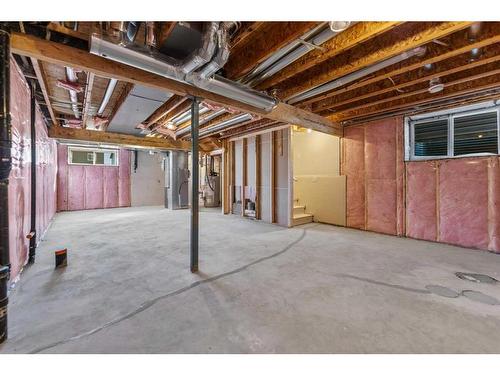 734 Bayview Hill Sw, Airdrie, AB - Indoor Photo Showing Basement