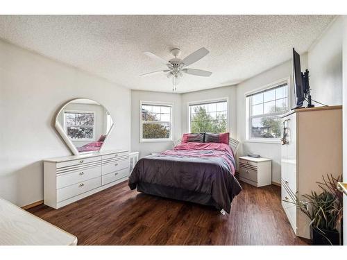 122 Taravista Court Ne, Calgary, AB - Indoor Photo Showing Bedroom