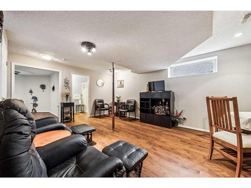 122 Taravista Court Ne, Calgary, AB - Indoor