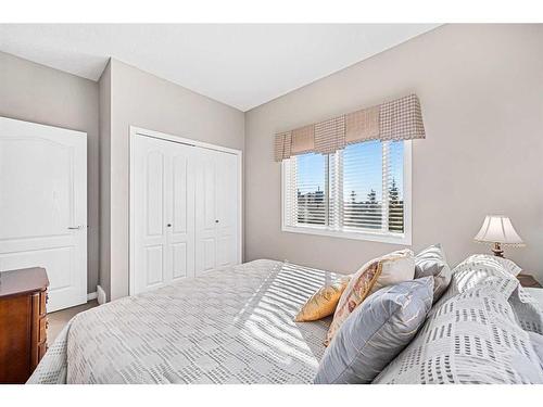 19 Rocky Vista Terrace Nw, Calgary, AB - Indoor Photo Showing Bedroom