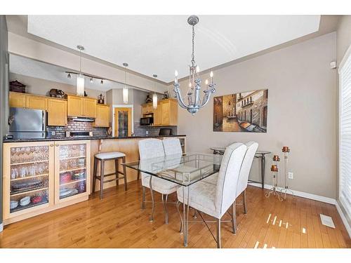 19 Rocky Vista Terrace Nw, Calgary, AB - Indoor Photo Showing Dining Room