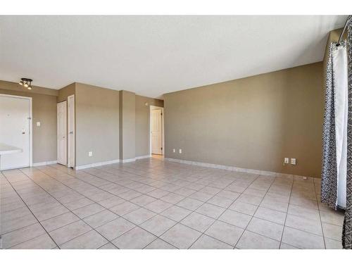 507-1330 15 Avenue Sw, Calgary, AB - Indoor Photo Showing Other Room