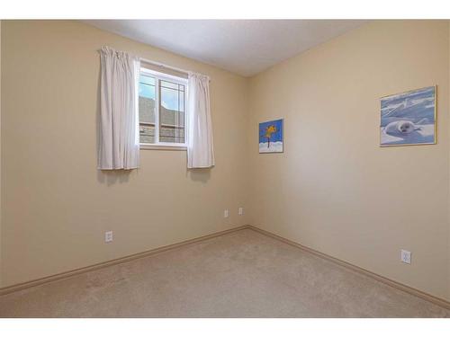 342-30 Sierra Morena Landing Sw, Calgary, AB - Indoor Photo Showing Other Room