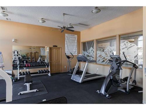 342-30 Sierra Morena Landing Sw, Calgary, AB - Indoor Photo Showing Gym Room