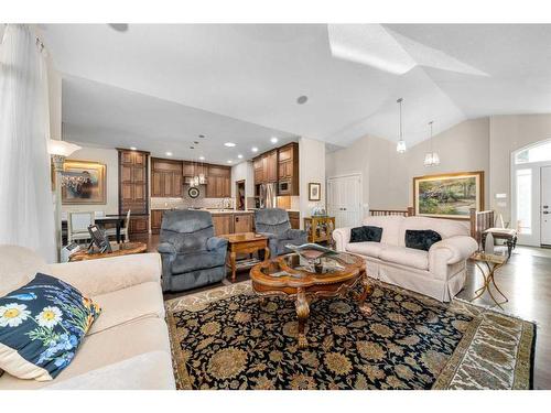 47 Cimarron Estates Road, Okotoks, AB - Indoor Photo Showing Living Room