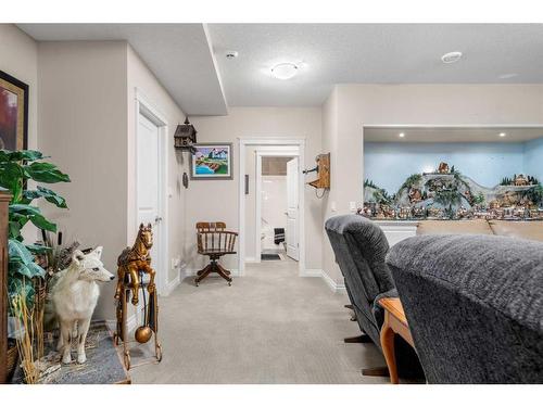 47 Cimarron Estates Road, Okotoks, AB - Indoor Photo Showing Bedroom