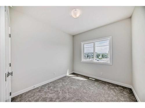 74-351 Monteith Drive Se, High River, AB - Indoor Photo Showing Other Room