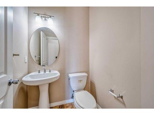 133 Panatella Parade Nw, Calgary, AB - Indoor Photo Showing Bathroom