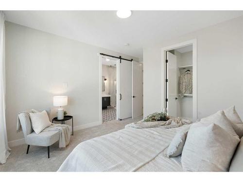 2710 17A Street Nw, Calgary, AB - Indoor Photo Showing Bedroom