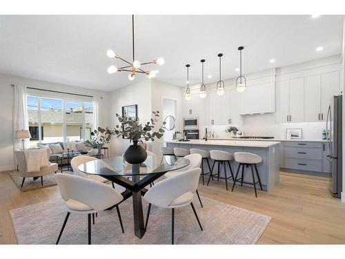 2710 17A Street Nw, Calgary, AB - Indoor Photo Showing Dining Room