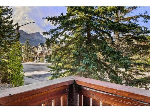 3-813 6Th Street, Canmore, AB - Outdoor