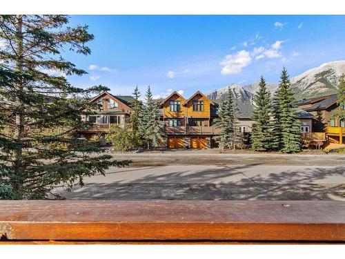 3-813 6Th Street, Canmore, AB - Outdoor