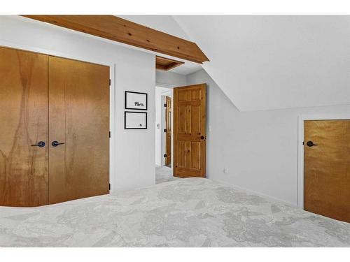 3-813 6Th Street, Canmore, AB -  Photo Showing Other Room