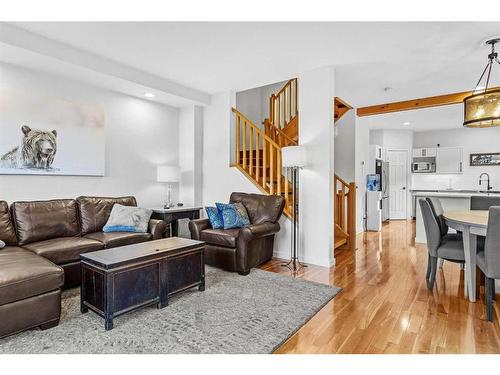 3-813 6Th Street, Canmore, AB - Indoor Photo Showing Living Room