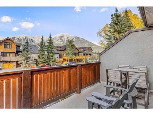 3-813 6Th Street, Canmore, AB - Outdoor