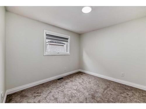 159 Schiller Crescent Nw, Calgary, AB - Indoor Photo Showing Other Room