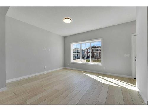 600 Dawson Drive, Chestermere, AB - Indoor Photo Showing Other Room