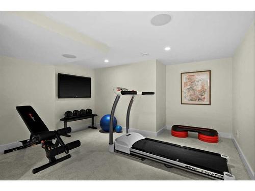 88 Victoria Cross Boulevard Sw, Calgary, AB - Indoor Photo Showing Gym Room