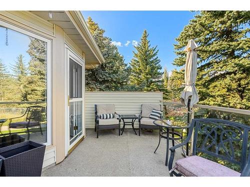 93 Shawnee Rise Sw, Calgary, AB - Outdoor With Deck Patio Veranda With Exterior