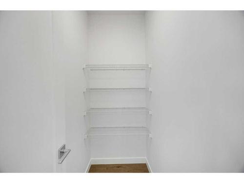 604 Dawson Drive, Chestermere, AB - Indoor With Storage