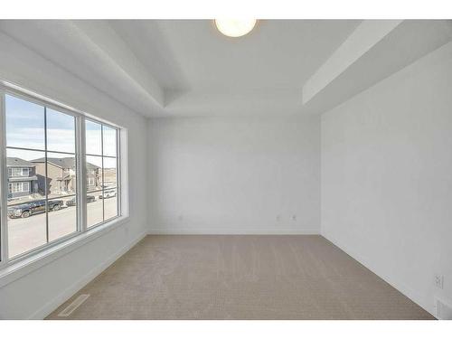 604 Dawson Drive, Chestermere, AB - Indoor Photo Showing Other Room