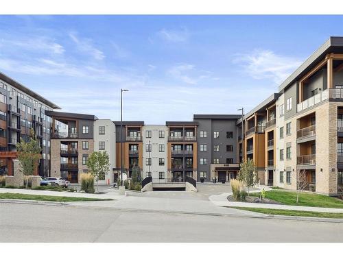 304-8355 19 Avenue Sw, Calgary, AB - Outdoor With Balcony With Facade