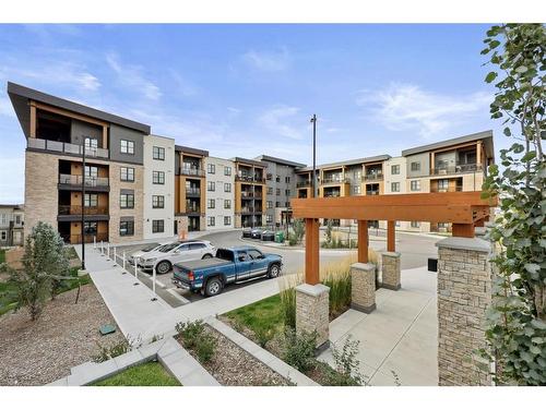 304-8355 19 Avenue Sw, Calgary, AB - Outdoor With Balcony With Facade