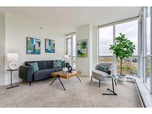 1402-325 3 Street Se, Calgary, AB - Indoor Photo Showing Living Room