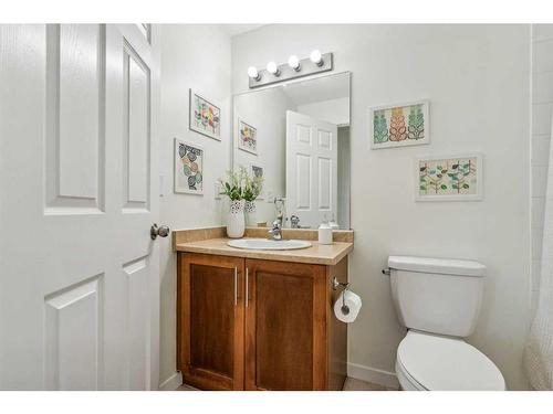 1402-325 3 Street Se, Calgary, AB - Indoor Photo Showing Bathroom