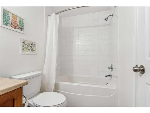 1402-325 3 Street Se, Calgary, AB - Indoor Photo Showing Bathroom