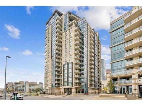 1402-325 3 Street Se, Calgary, AB - Outdoor With Balcony With Facade