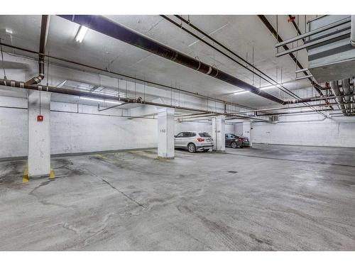 1402-325 3 Street Se, Calgary, AB - Indoor Photo Showing Garage