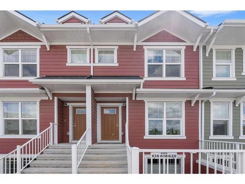 618 Cranford Mews Se, Calgary, AB - Outdoor With Facade