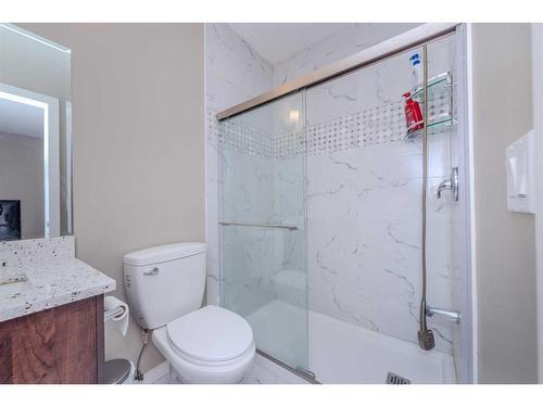 55 Redstone Boulevard Ne, Calgary, AB - Indoor Photo Showing Bathroom