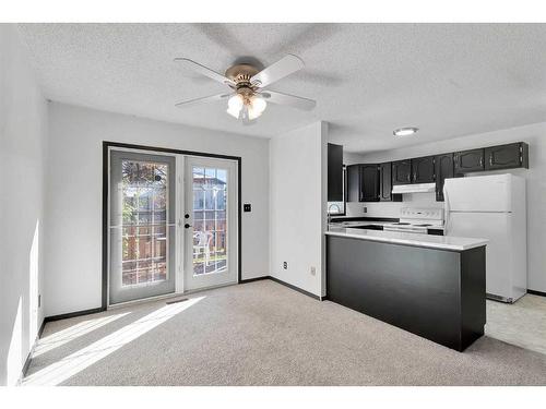 2409 146 Avenue Se, Calgary, AB - Indoor Photo Showing Kitchen