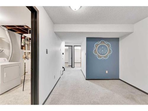 2409 146 Avenue Se, Calgary, AB - Indoor Photo Showing Laundry Room