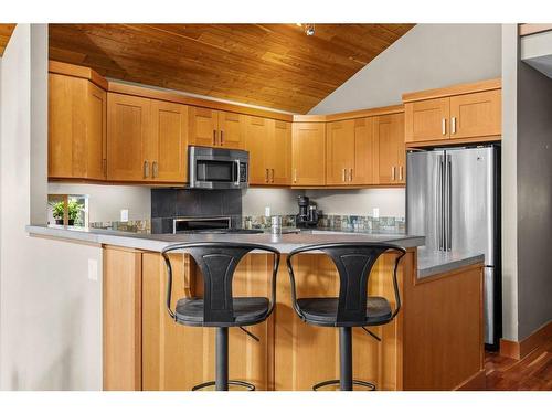 50 Ridge Road, Canmore, AB - Indoor Photo Showing Kitchen