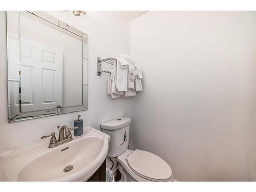 55-287 Southampton Drive Sw, Calgary, AB - Indoor Photo Showing Bathroom