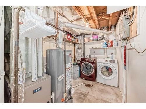 55-287 Southampton Drive Sw, Calgary, AB - Indoor Photo Showing Laundry Room