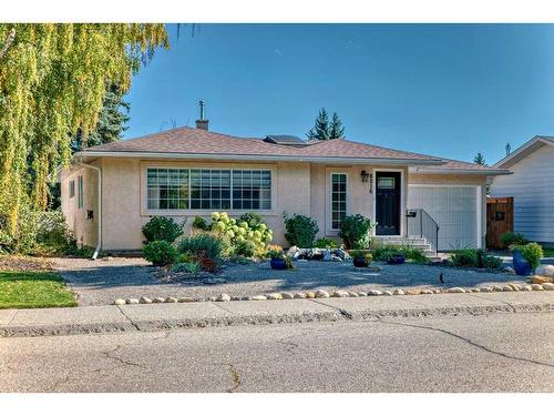 8016 7 Street Sw, Calgary, AB - Outdoor With Facade