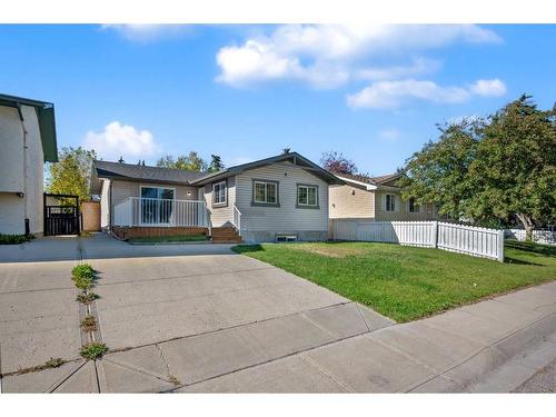 755 Penbrooke Road Se, Calgary, AB - Outdoor With Deck Patio Veranda