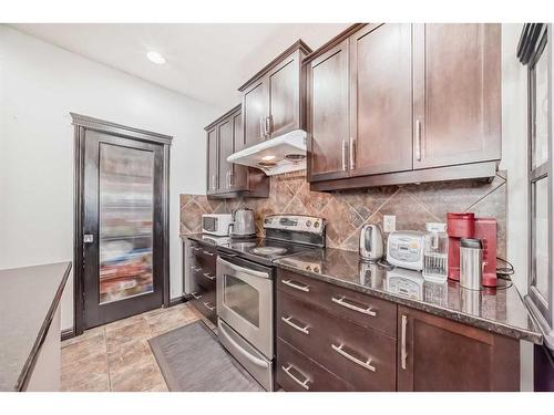 116 Evanspark Circle Nw, Calgary, AB - Indoor Photo Showing Kitchen