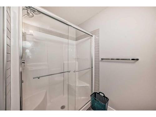 1148 Sage Hill Grove Nw, Calgary, AB - Indoor Photo Showing Bathroom