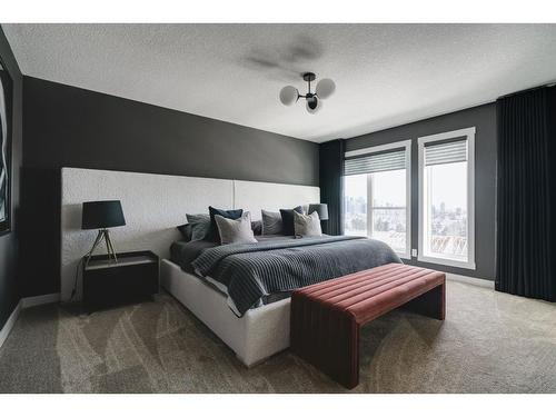 54 Sovereign Heights Sw, Calgary, AB - Indoor Photo Showing Bedroom