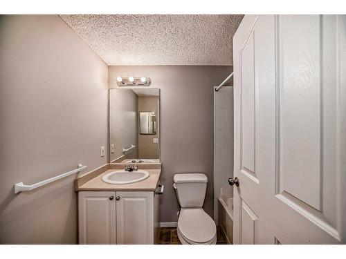 2115-2280 68 Street Ne, Calgary, AB - Indoor Photo Showing Bathroom