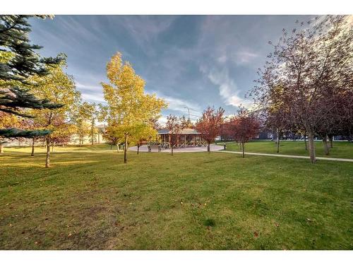 2115-2280 68 Street Ne, Calgary, AB - Outdoor With View